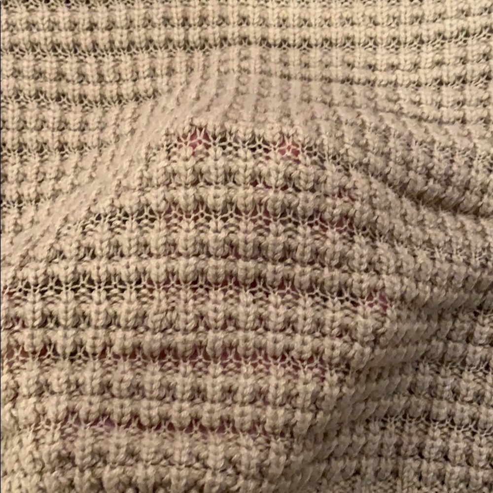 Tan sweater - Picture 5 of 5